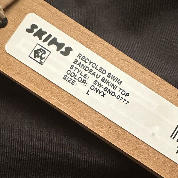 SKIMS Recycled Swim Bandeau Swim Bikini Top In Onyx Black Top - Picture 5 of 5